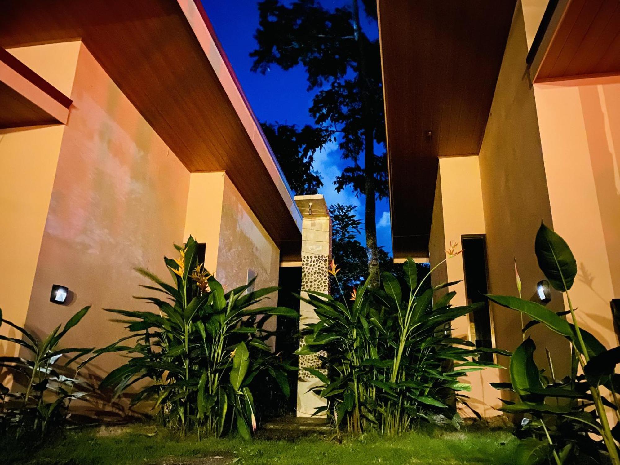Brahman Bungalows On Pavones Point Zimmer foto
